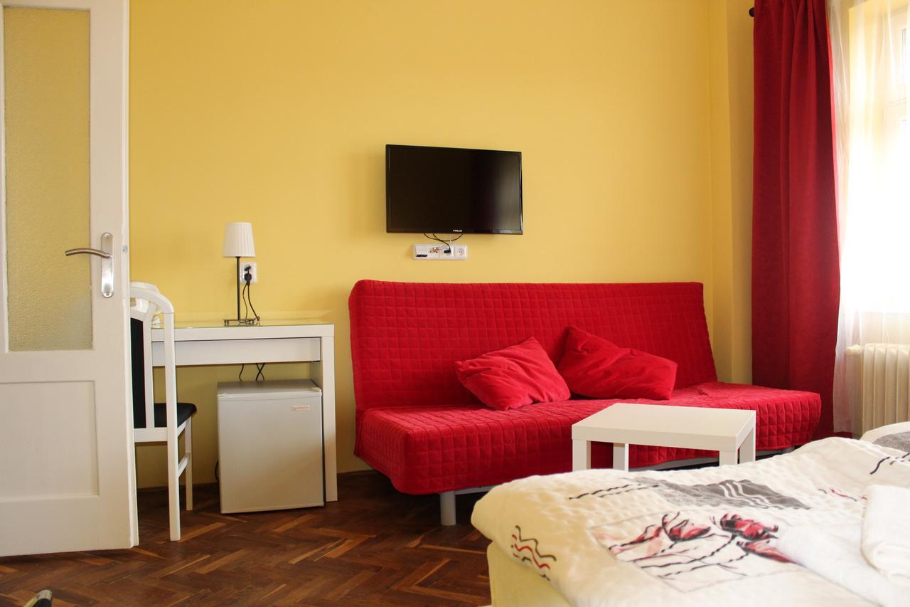 Penzion Radost Podebrady Bagian luar foto